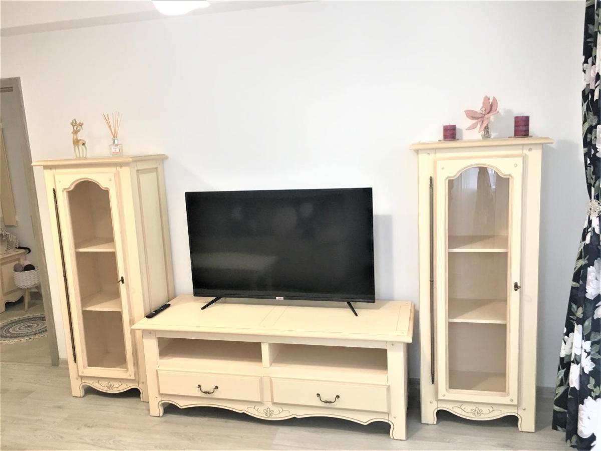 23 Apartment