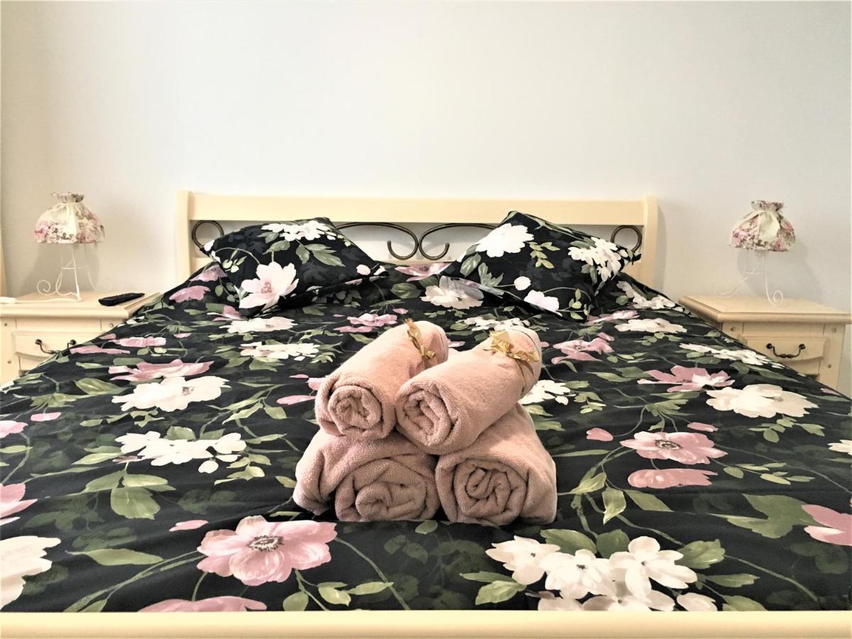 23 Apartment